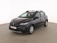 Usado Dacia Sandero Comfort 91 CV (66 kW) 2021 Gris Berlina