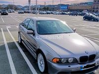 Usado BMW 530 184 CV (135 kW) 2001 Gris / plata Berlina