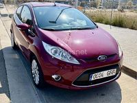 Usado Ford Fiesta Titanium 96 CV (70 kW) 2009 Granate Utilitario