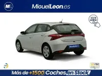 Usado Hyundai i20 84 CV (61 kW) 2021 Blanco Utilitario
