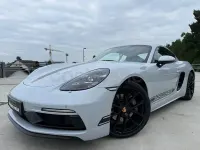 Käytetty Porsche 718 Cayman 300 HP (220 kW) 2024 Harmaa Coupe - kaksiovinen