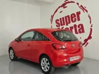 Usado Opel Corsa Selective 90 CV (66 kW) 2015 Rojo Utilitario