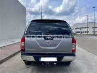 Usado Nissan Navara 190 CV (139 kW) 2017 Gris / plata Pickup/Camioneta