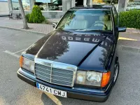 Usado Mercedes 260 147 CV (108 kW) 1989 Azul Berlina