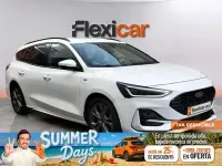 Usado Ford Focus Active 155 CV (114 kW) 2022 Blanco Familiar