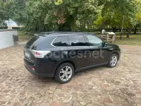 Usado Mitsubishi Outlander Motion 150 CV (110 kW) 2014 Negro SUV