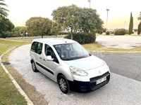 Usado Peugeot Partner Tepee Active 100 CV (73 kW) 2016 Gris / plata Monovolumen