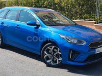Usado Kia Ceed 141 CV (103 kW) 2022 Azul Utilitario