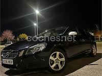 Usado Volvo S60 Momentum 136 CV (100 kW) 2012 Negro Berlina