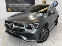 Usado Mercedes GLC300e 320 CV (235 kW) 2021 Gris / plata Coupe