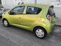 Usado Chevrolet Spark 68 CV (50 kW) 2010 Verde Utilitario