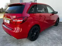 Usado Mercedes B180 109 CV (80 kW) 2015 Rojo Monovolumen