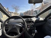 Usado Citroën Xsara Picasso 90 CV (66 kW) 2003 Gris / plata Monovolumen