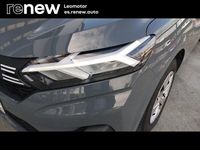 Usado Dacia Sandero Essentiel 100 CV (73 kW) 2025 Gris Berlina