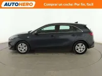 Usado Kia Ceed 120 CV (88 kW) 2023 Gris Utilitario
