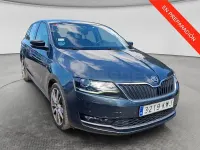 Usado Skoda Rapid Style 116 CV (85 kW) 2019 Gris / plata Utilitario