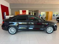Usado Audi A3 Attraction 110 CV (80 kW) 2016 Negro Berlina