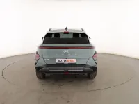 Usado Hyundai Kona 120 CV (88 kW) 2023 Verde SUV