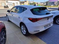 Usado Seat Leon Style 116 CV (85 kW) 2021 Blanco Utilitario