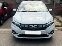 Usado Dacia Sandero Expression 101 CV (74 kW) 2025 Blanco Utilitario