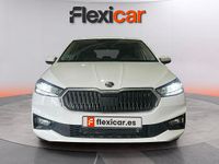 Usado Skoda Fabia Selection 95 CV (69 kW) 2024 Blanco Utilitario