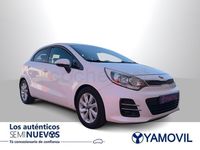 Usado Kia Rio 84 CV (61 kW) 2015 Blanco Berlina