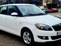 Usado Skoda Fabia Ambition 90 CV (66 kW) 2015 Blanco Berlina