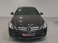 Usado Mercedes E200 184 CV (135 kW) 2011 Negro Coupe