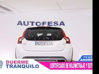 Usado Volvo V60 Plus 150 CV (110 kW) 2018 Blanco Familiar