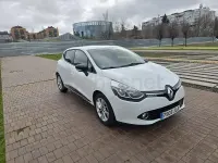 Usado Renault Clio IV LIMITED 75 CV (55 kW) 2016 Blanco Berlina