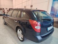 Usado Renault Laguna GrandTour Initiale 210 CV (154 kW) 2005 Verde Familiar