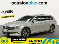 Usado VW Passat Advance 150 CV (110 kW) 2020 Plateado Familiar