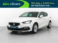 Usado Seat Leon Style 110 CV (80 kW) 2021 Blanco Berlina
