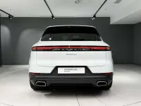 Usado Porsche Cayenne 470 CV (345 kW) 2026 Blanco SUV