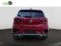 Usado MG ZS Luxury 106 CV (77 kW) 2024 Rojo SUV
