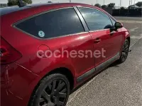 Usado Citroën C4 110 CV (80 kW) 2005 Rojo Berlina