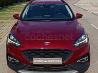 Używany Ford Focus Active 125 KM (91 kW) 2019 Czerwony Sedan/Limuzyna