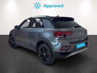 Usado VW T-Roc 150 CV (110 kW) 2024 Gris SUV