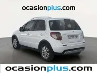 Usado Suzuki SX4 GLX 120 CV (88 kW) 2012 Blanco Utilitario