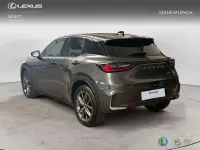 Usado Lexus LBX 136 CV (100 kW) 2026 Gris SUV