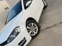 Usado VW Golf VII Advance 105 CV (77 kW) 2013 Blanco Berlina