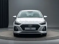 Usado Hyundai i20 100 CV (73 kW) 2021 Blanco Utilitario