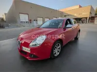 Usado Alfa Romeo Giulietta Progression 105 CV (77 kW) 2012 Granate Utilitario