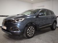 Usado Renault Kadjar LIMITED 140 CV (102 kW) 2021 Gris / plata SUV