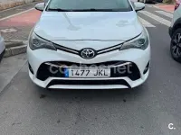 Usado Toyota Avensis Advance 143 CV (105 kW) 2015 Blanco Familiar
