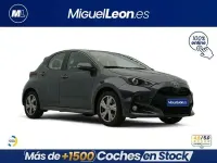 Usado Toyota Yaris Active 115 CV (84 kW) 2024 Gris Utilitario