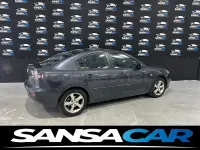 Usado Mazda 3 Active 105 CV (77 kW) 2005 Azul Berlina