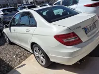 Usado Mercedes C200 Avantgarde 136 CV (100 kW) 2012 Blanco Berlina