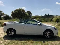Usado VW Golf Cabriolet 105 CV (77 kW) 2011 Blanco Descapotable