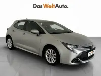 Usado Toyota Corolla Active 140 CV (102 kW) 2023 Gris / plata Berlina